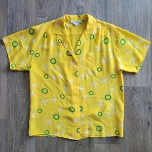 Saks Fifth Avenue Silk Yellow Collard Button Top Size 8